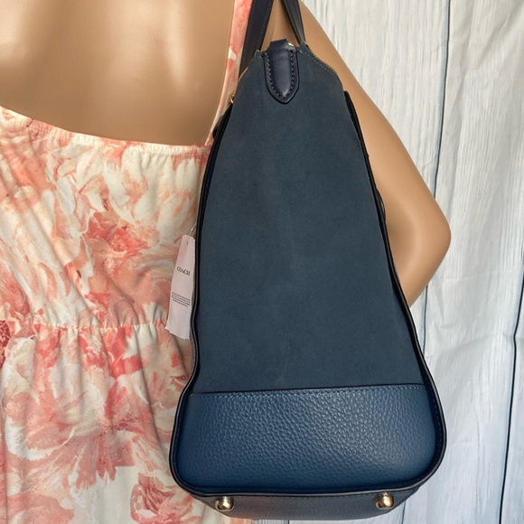 NWT!! Coach Kleo Carryall Tote Bag - Picture 6 of 16